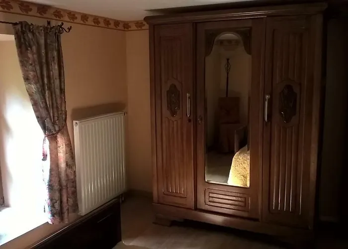 בית נופש La Maison Des Marguerites ורס סור-סמואה
